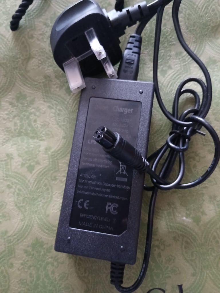 image for SEGWAY AND HOVERBOARD 42V 2AMP  CHARGER BRAND NEW 