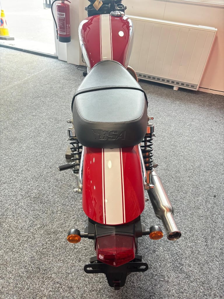 BSA Gold Star 650cc Classic Motorcycle Insignia Red - All Colours Available