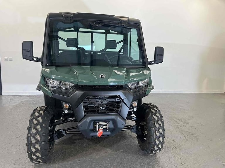 Can-Am Traxter PRO HD10 with Delux Cab UTV,Ranger,