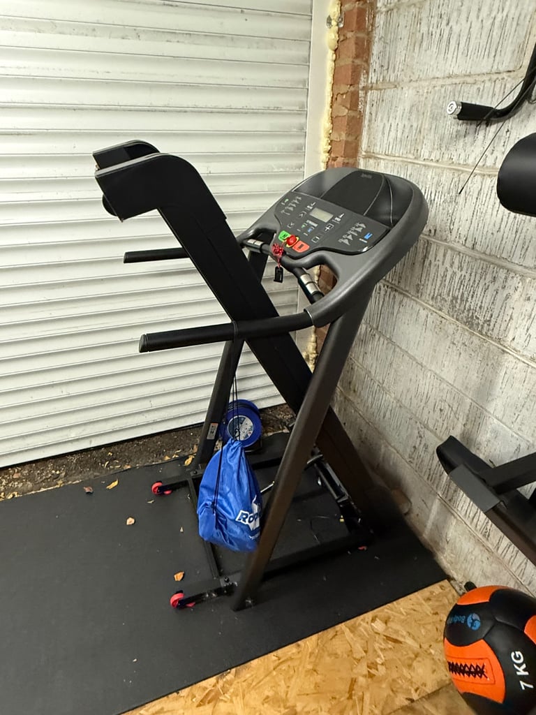 image for Domyos / Decathlon T520B Folding Treadmill 13 km/h with Incline – Collection Only