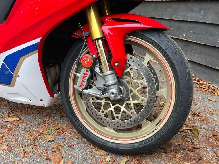 2019 Honda CBR 1000 S2-J Petrol red 6 Speed