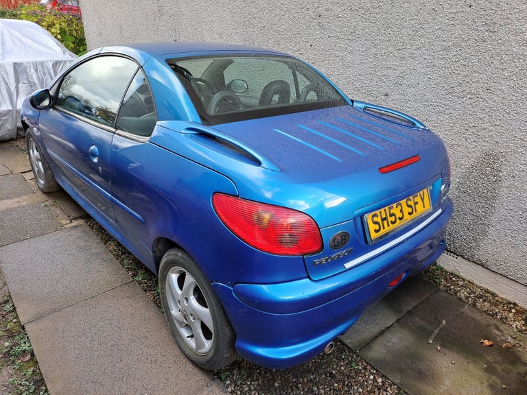Peugeot, 206, Convertible, 2003, Manual, 1587 (cc), 2 doors