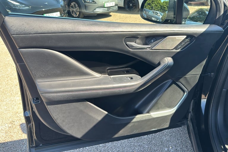  Jaguar I Pace 400 90kwh Hse Suv 5dr Electric Auto 4wd 400 Ps Electric