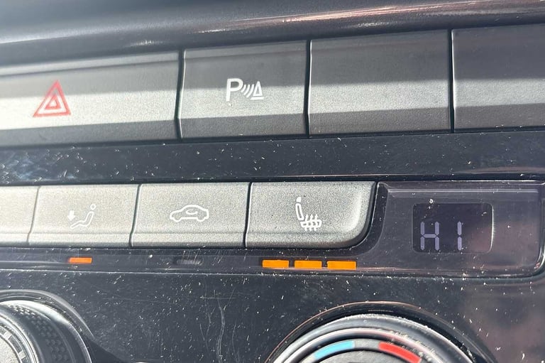 2020 Volkswagen T-Roc 1.5 TSI EVO R-Line 5dr DSG SUV Petrol Automatic