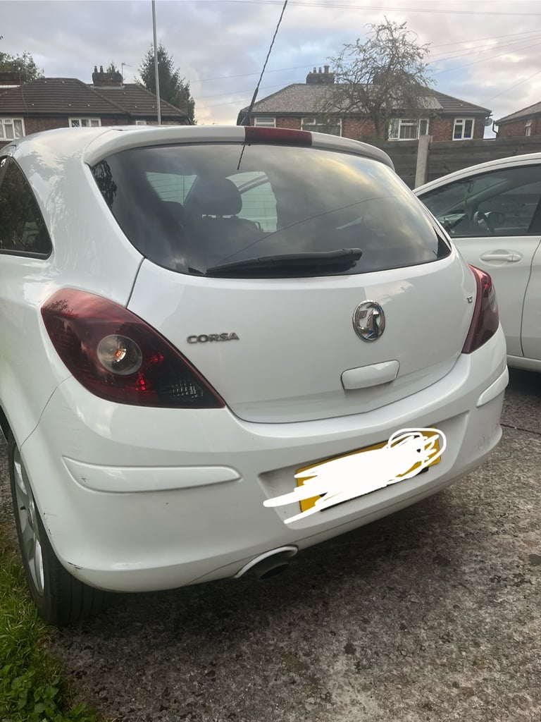 2014 Vauxhall corsa