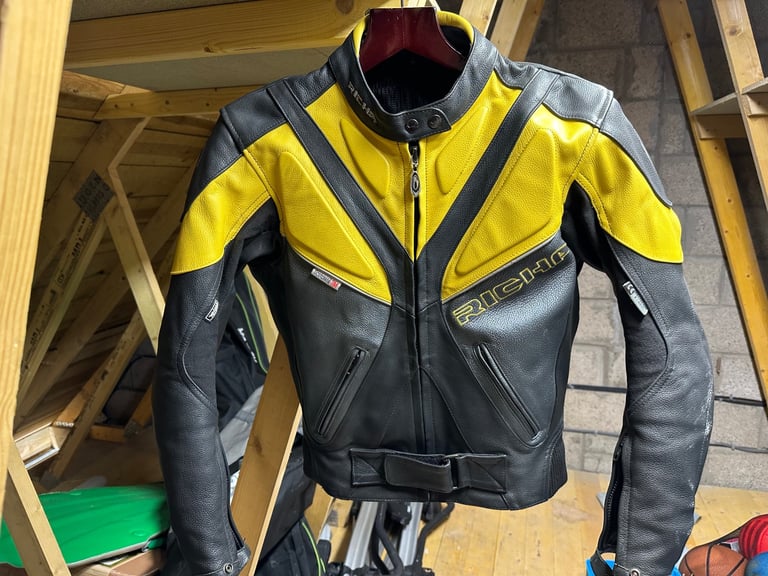 Motorcycle Leather Jacket 