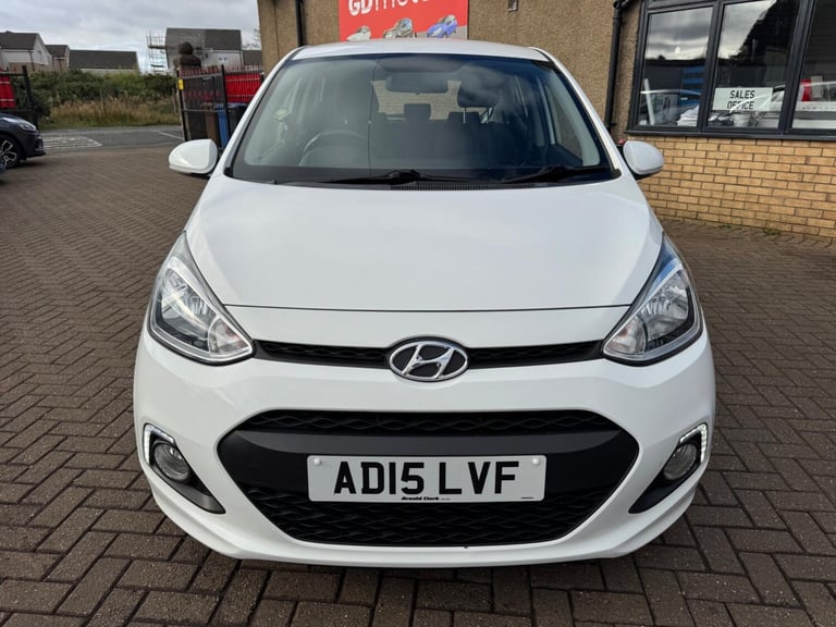 2015 Hyundai i10 1.2 Premium Auto Euro 5 5dr HATCHBACK Petrol Automatic