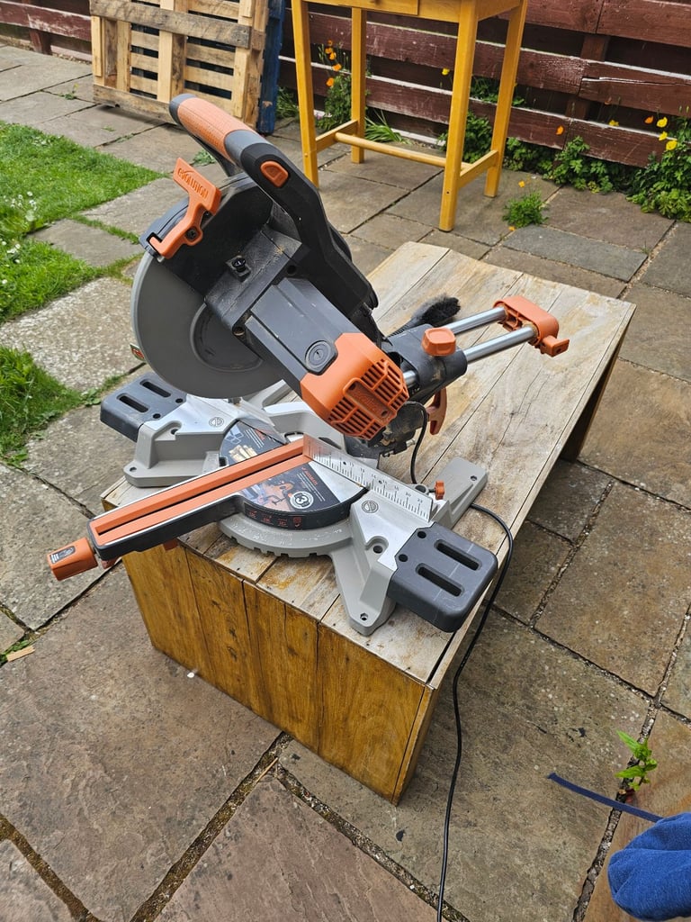 image for Evolution 1500W 240V 210mm Corded Sliding mitre saw