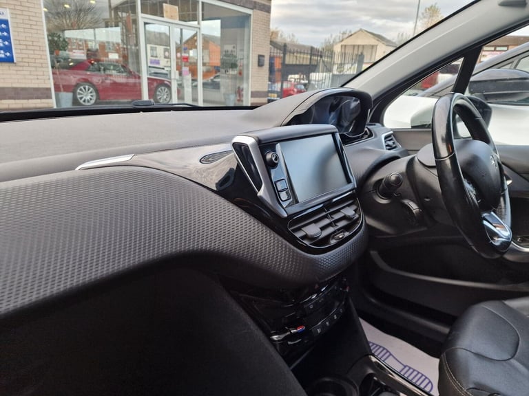 2018 Peugeot 2008 1.6 BlueHDi Allure Euro 6 (s/s) 5dr HATCHBACK Diesel Manual