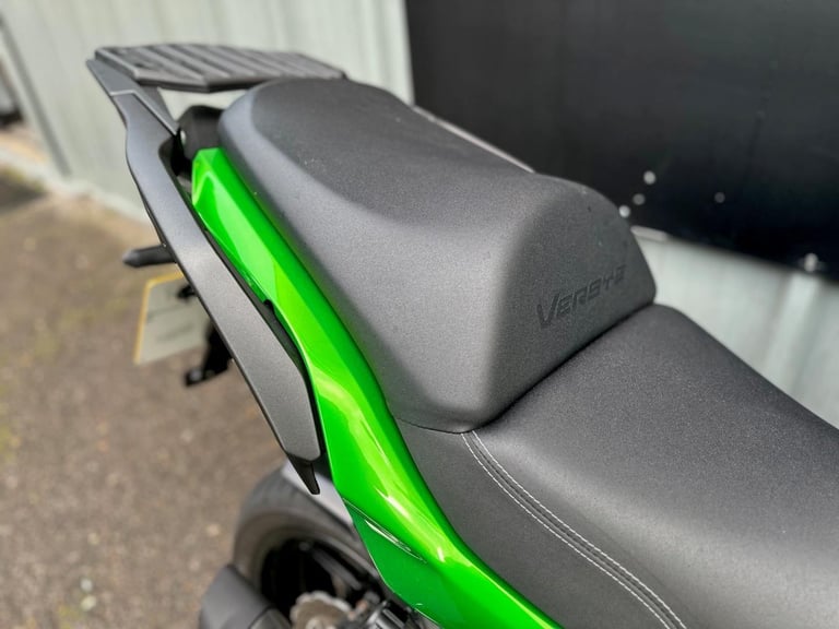 STUNNING LOW MILEAGE 2022/72 KAWASAKI VERSYS 1000 MOTORCYCLE 