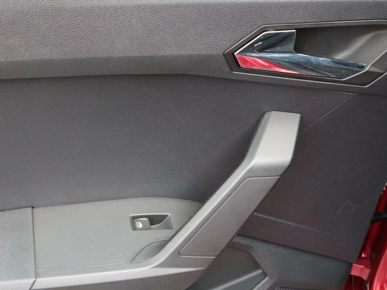 2021 SEAT Arona 1.0 TSI 110 FR Red Edition 5dr HATCHBACK PETROL Manual