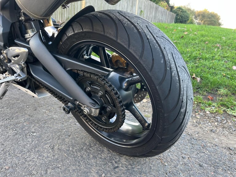 TRIUMPH STREET TRIPLE 675, 2010(10), 10,825 MILES, FSH, EXTRAS, SUPERB, £3695
