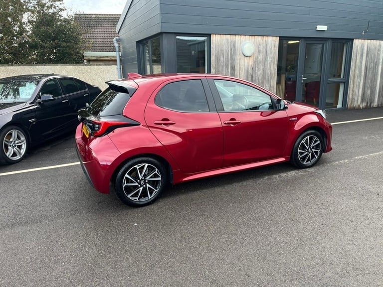 TOYOTA YARIS 1.5 VVT-h Design 2020