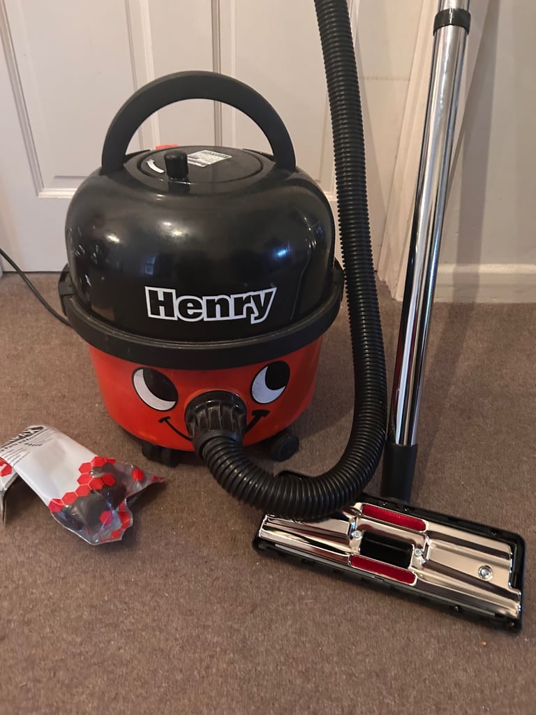 Henry twin speed vacuum cleaner 