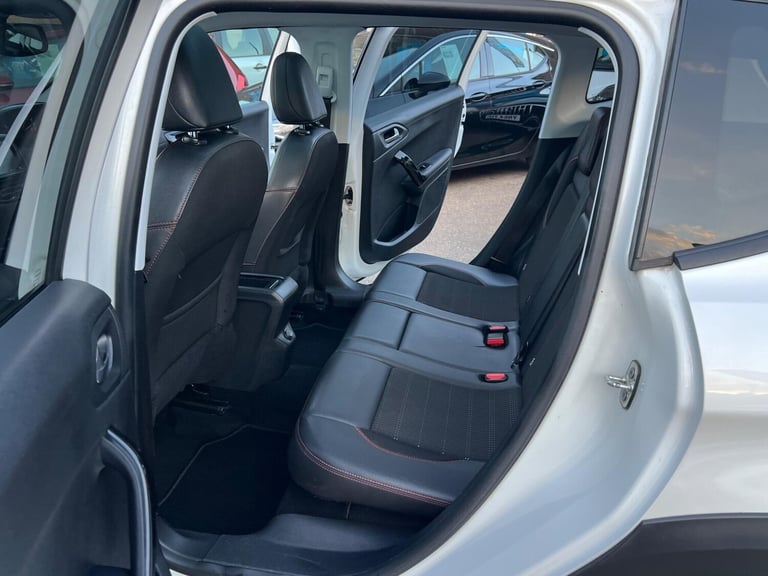 2018 Peugeot 2008 1.2 PureTech GT Line SUV 5dr Petrol Manual Euro 6 (s/s) (110 ps) HATCHBACK Petr...