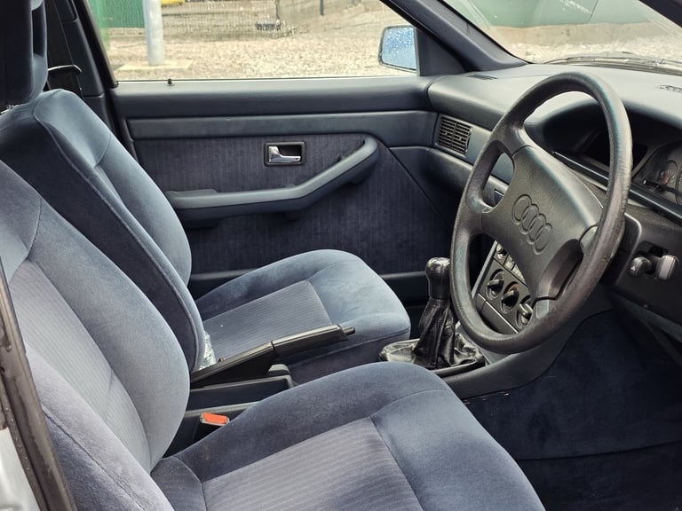 1990 Audi 100 2.3E 4dr SALOON Petrol Manual