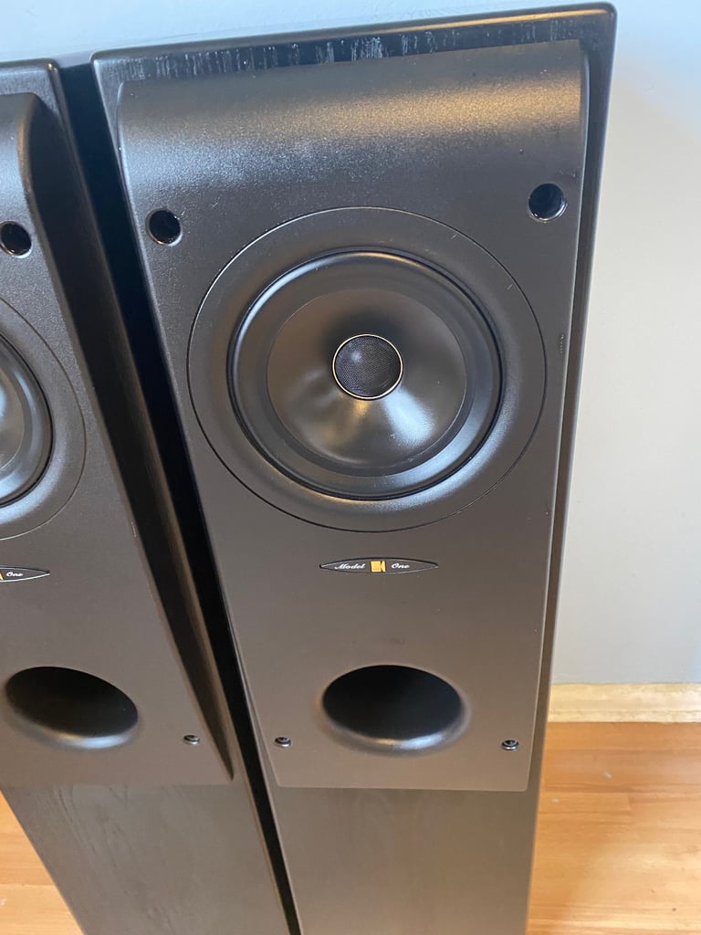 Kef reference model 1 hifi speakers