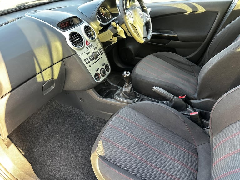 2009 Vauxhall Corsa 1.4i 16v SXi 5dr HATCHBACK Petrol Manual