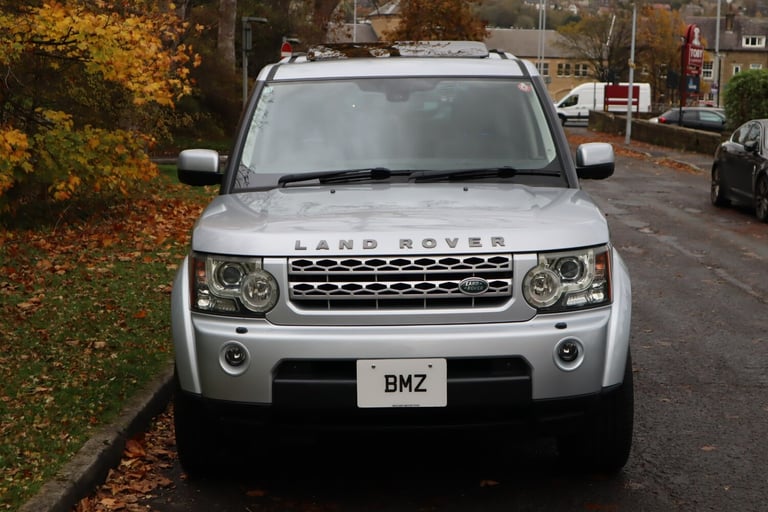 2010 Land Rover Discovery 4 5.0 V8 SE COMMANDSHIFT AUTO 4WD 5DR  4X4 Petrol Automatic