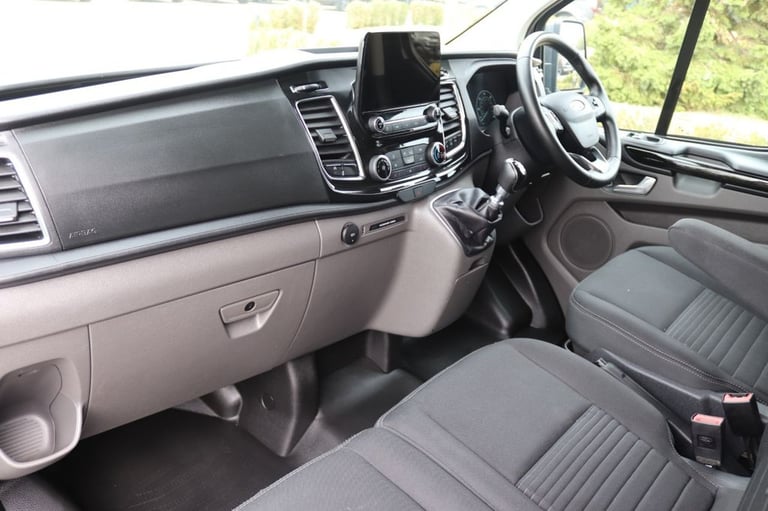 2023 Ford Transit Custom 2.0 300 EcoBlue Limited Panel Van 5dr Diesel Manual L1 H1 Euro 6 (s/s) (...