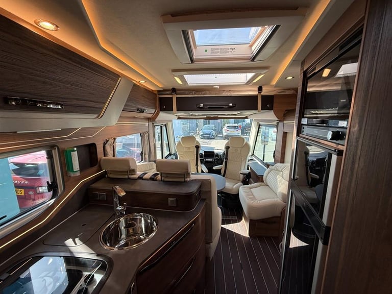 Knaus Sun I 700 LEG 6 Berth 4 Belts Luxury A Class Motorhome