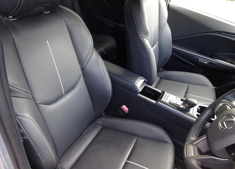 2024 74 REG LEXUS LBX TAKUMI HYBRID AUTO DAMAGED REPAIRABLE SALVAGE