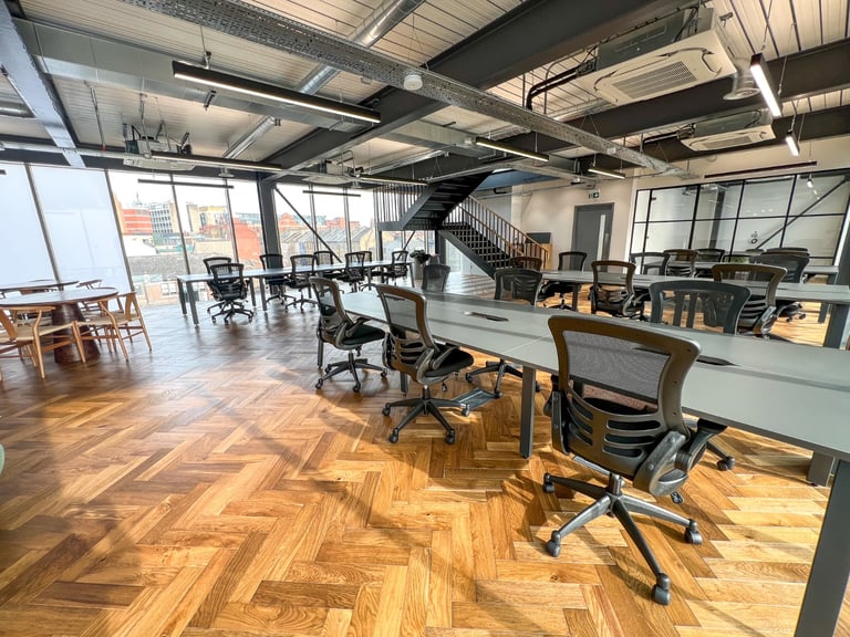 Fully Serviced Contemporary Duplex Office | 3,347 sq ft | Aldgate | 50-83 Desks