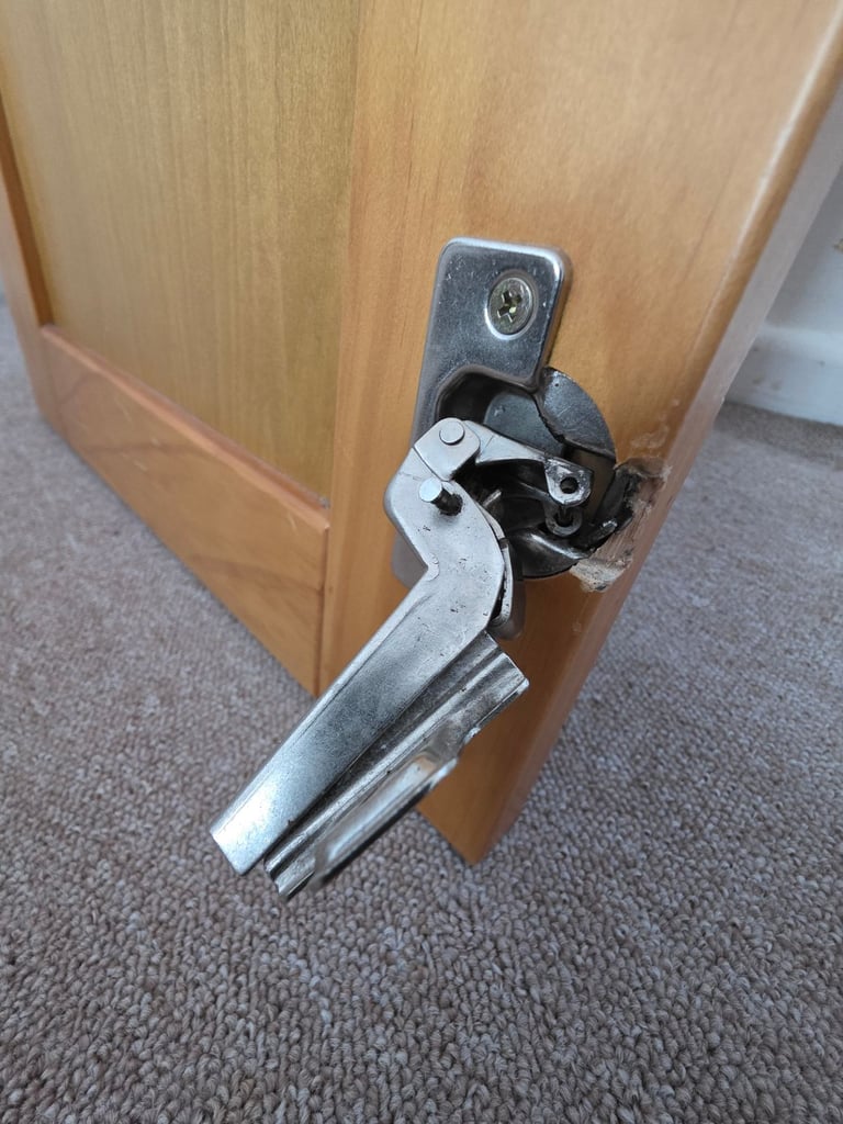 Mamas & Papas Vico Wardrobe – Used Condition