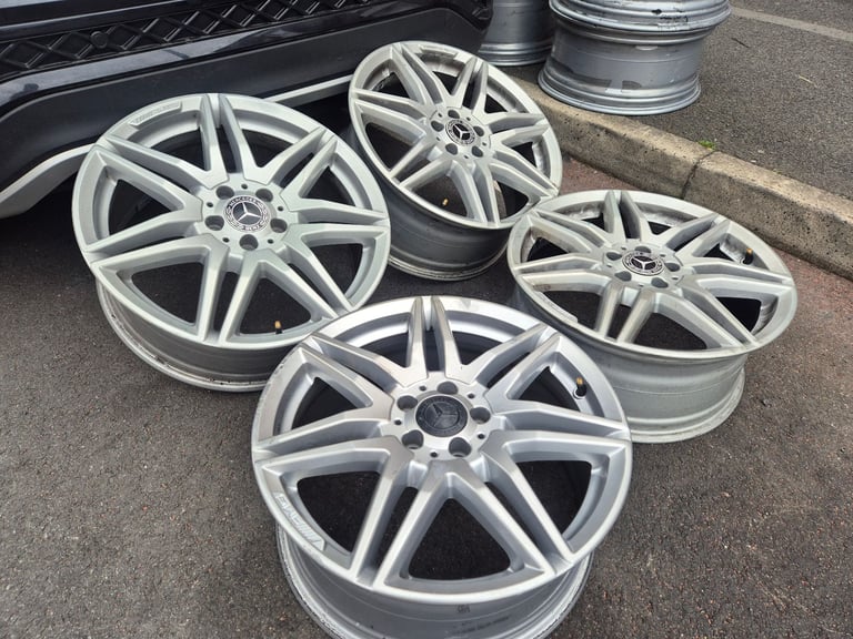 🌟Genuine Mercedes V class alloy wheels 19 inch 5x112 VITO VIANO 