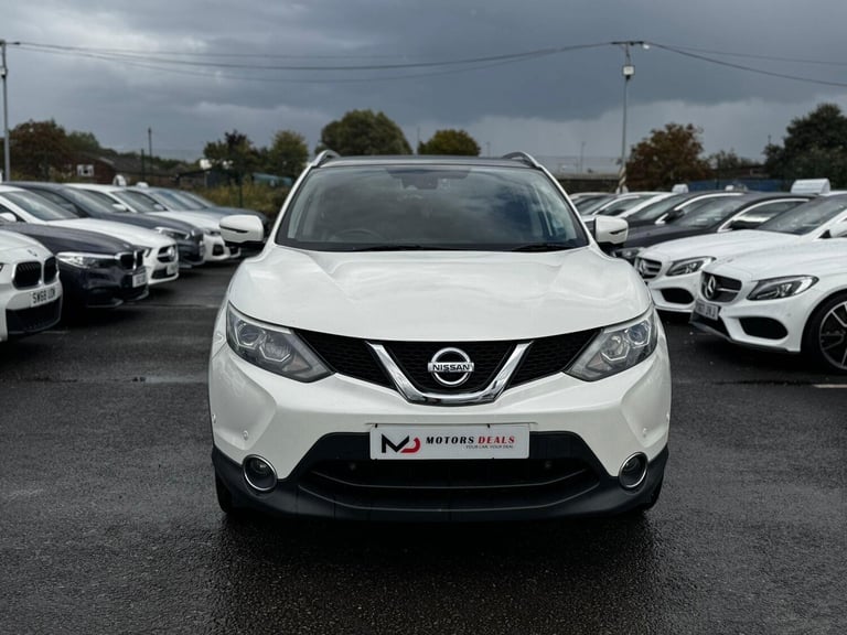 2014 Nissan Qashqai 1.5 dCi Tekna 2WD Euro 5 (s/s) 5dr HATCHBACK Diesel Manual