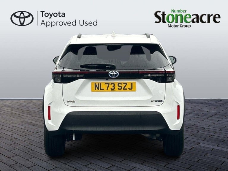  Toyota Yaris Cross 1.5 VVT-h Design SUV 5dr Petrol Hybrid E-CVT Euro 6 (s/s) (116 ps) Petrol/Ele...