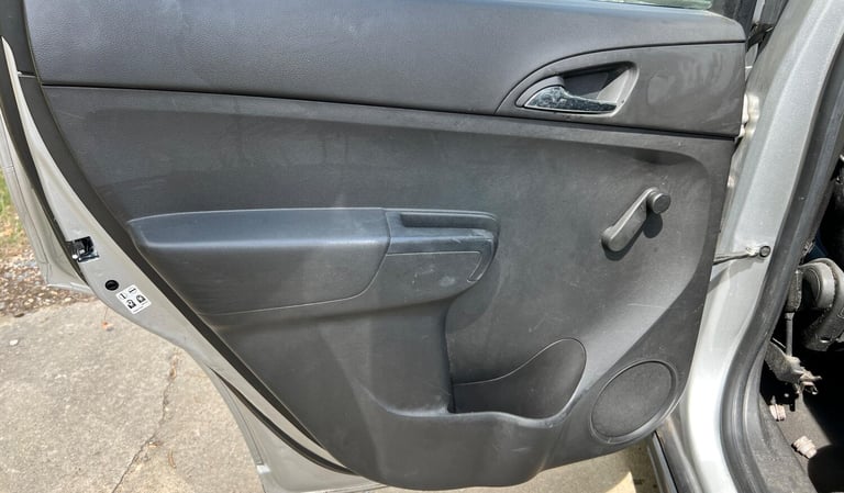 2012 Chevrolet Orlando 1.8 LS Euro 5 5dr MPV Petrol Manual