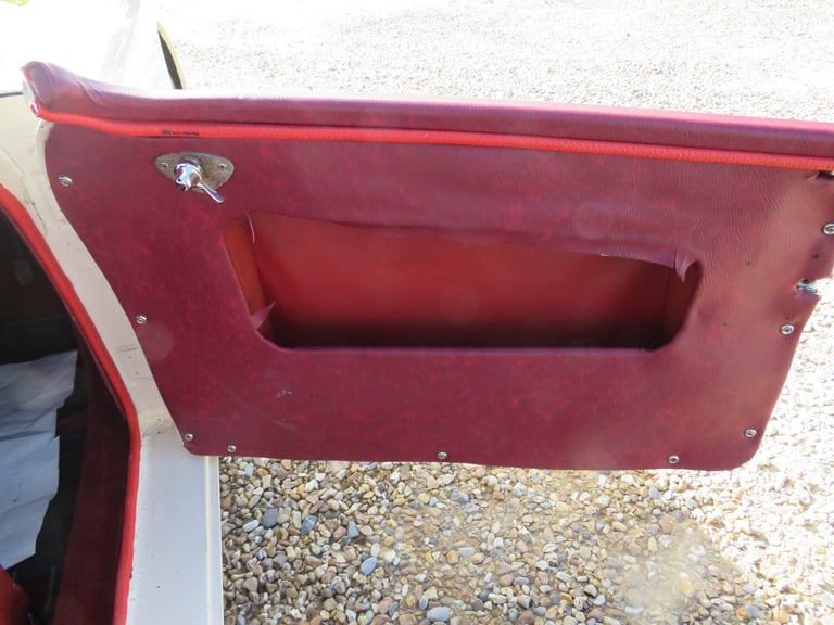 1959 MG MGA ROADSTER Convertible Petrol Manual