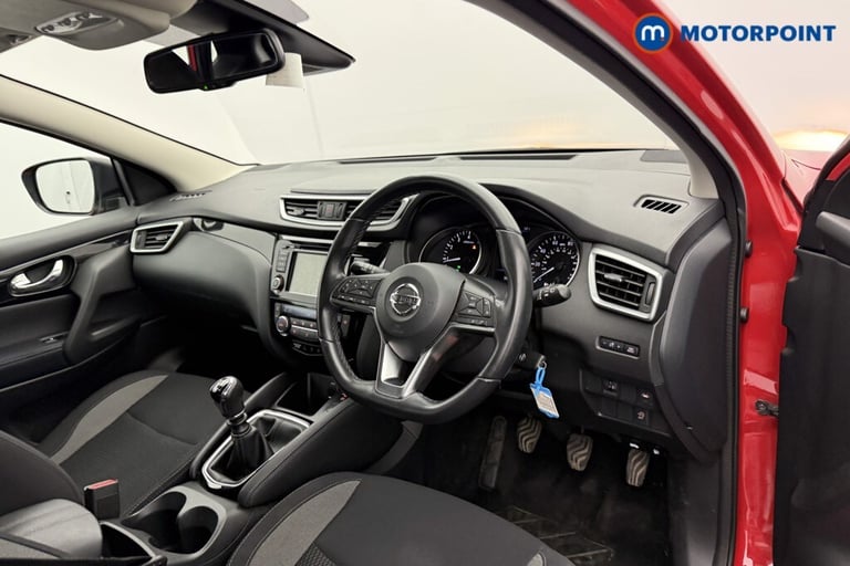 2020 Nissan Qashqai 1.3 DiG-T Acenta Premium 5dr SUV Petrol Manual