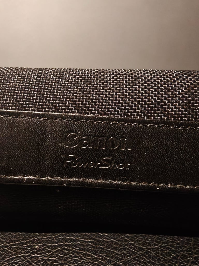 Canon PowerShot A400 Digital Camera Silver 3.2MP Zoom Lens TESTED 