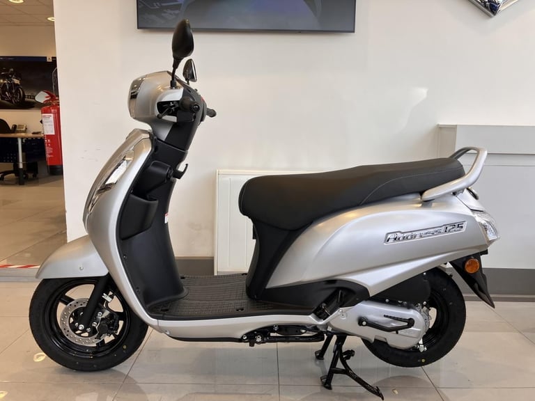 SUZUKI ADDRESS 125 - FANTASTIC COMMUTER SCOOTER WITH UP TO 145 MPG