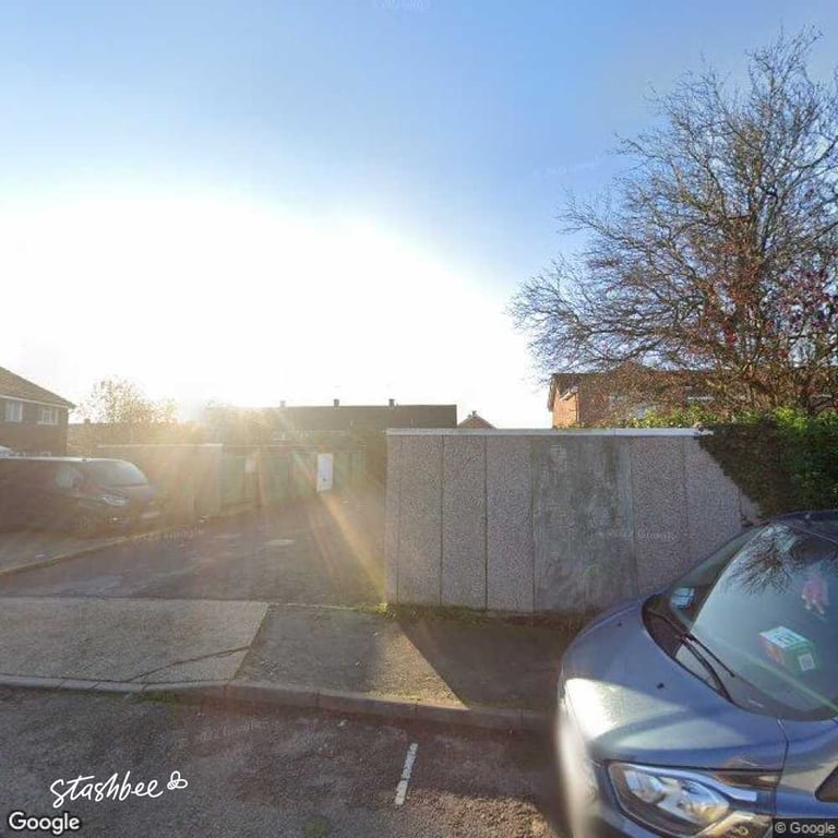Garage to rent in Rochester (ME3) | Stashbee