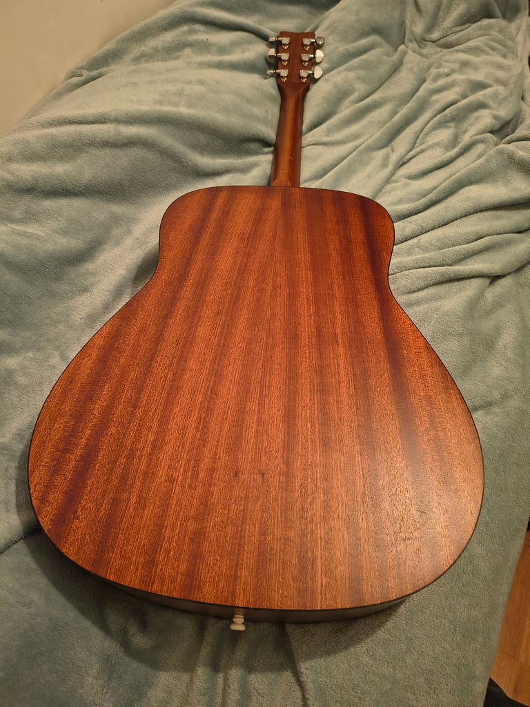 Yamaha classical guitar