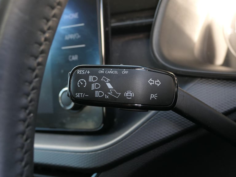 2022 Skoda Kamiq 1.0 TSI SE Euro 6 (s/s) 5dr HATCHBACK Petrol Manual