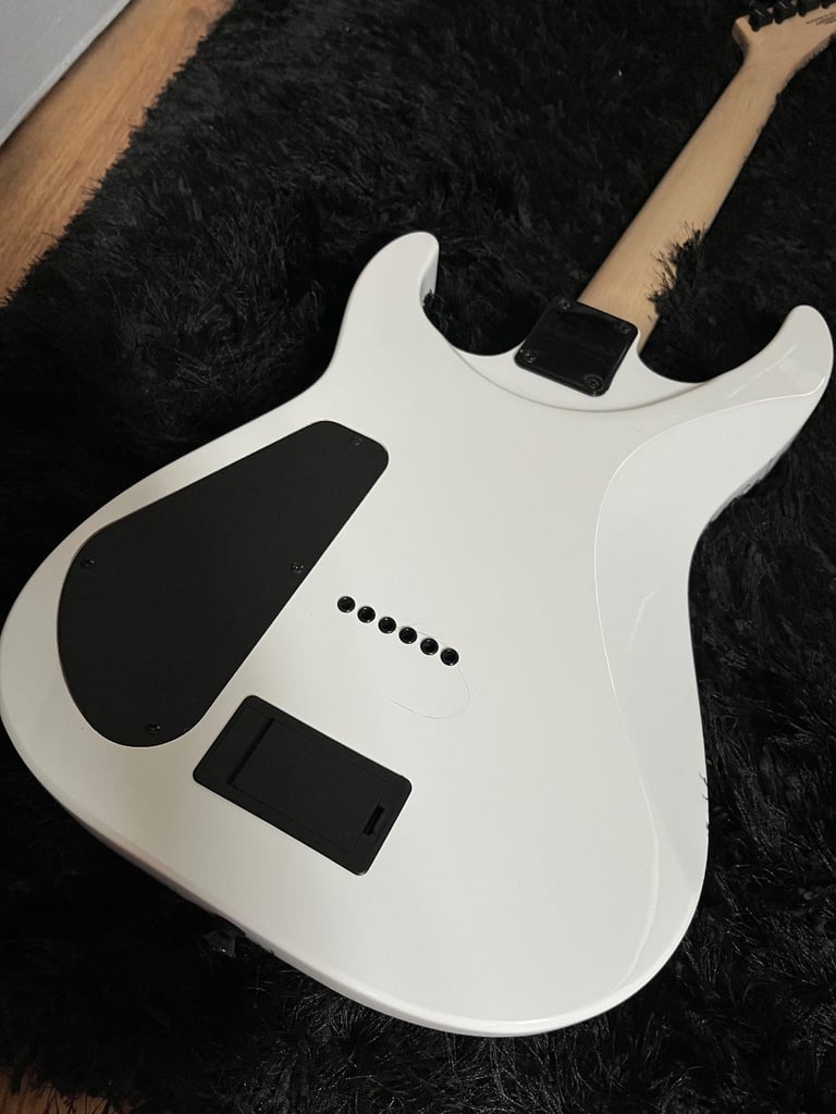 JACKSON X SERIES DINKY DK2X HT