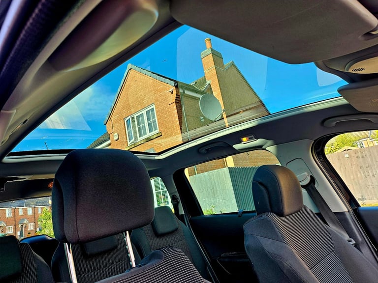 Peugeot 5008 Allure Automatic 