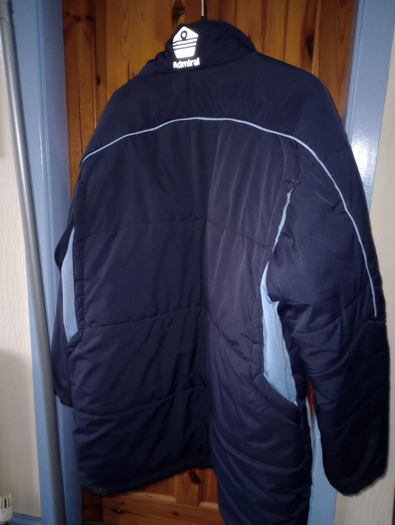 Men’s Admiral Winter Coat – Size M 