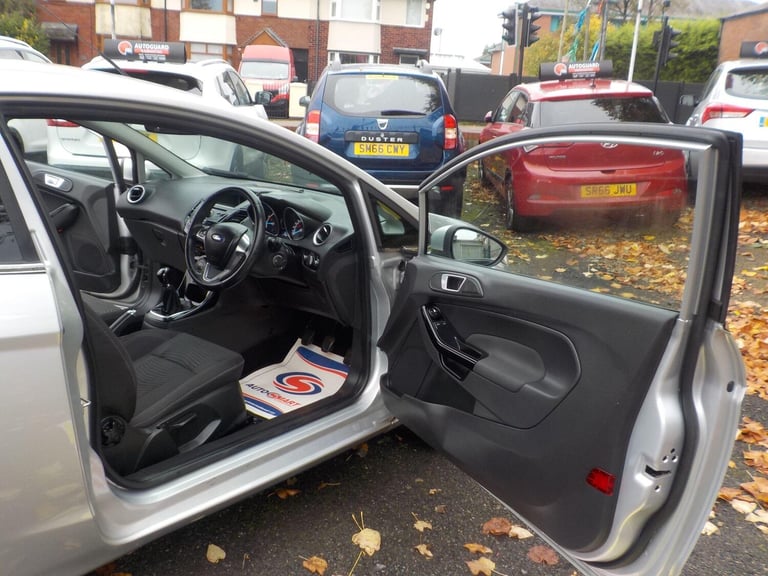 2013 Ford Fiesta 1.25 82 Zetec 3dr HATCHBACK PETROL Manual