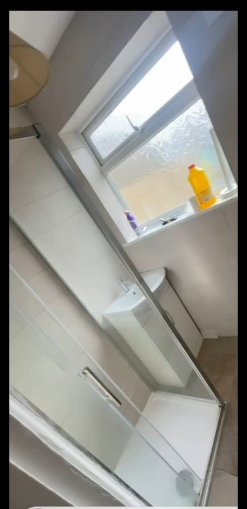 3 bedroom house with garden & driveway in Dagenham RM10 9YN