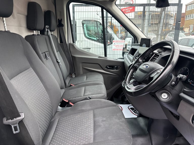 2020 Ford Transit 2.0 EcoBlue 130ps H2 Limited Van Auto PANEL VAN Diesel Automatic