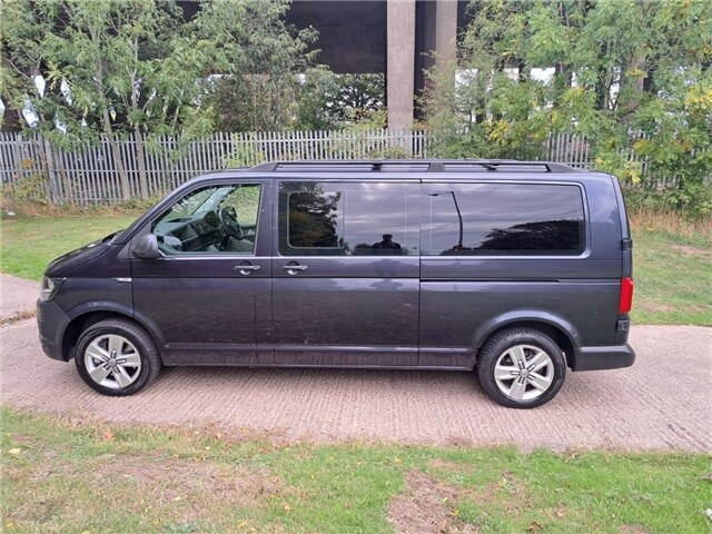 2017 Volkswagen Transporter 2.0 BiTDI BMT 204 Startline Window Van 4MOTION Window Van Diesel Manual