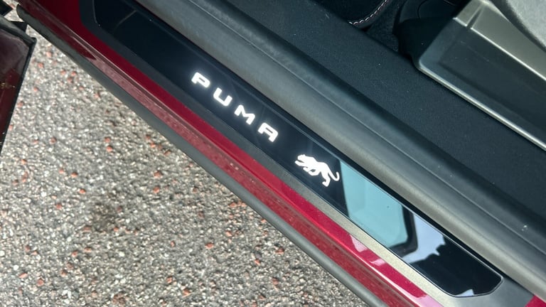2023 Ford Puma 1.0 EcoBoost Hybrid mHEV Vivid Ruby Edition 5dr HATCHBACK PETROL Manual