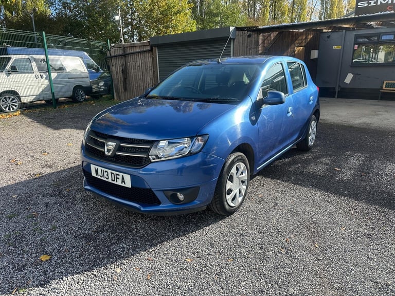 2013 Dacia Sandero 0.9 TCe Laureate Euro 5 5dr HATCHBACK Petrol Manual