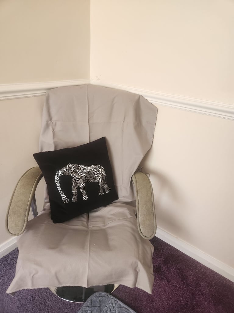Double room to rent for 2 boys 