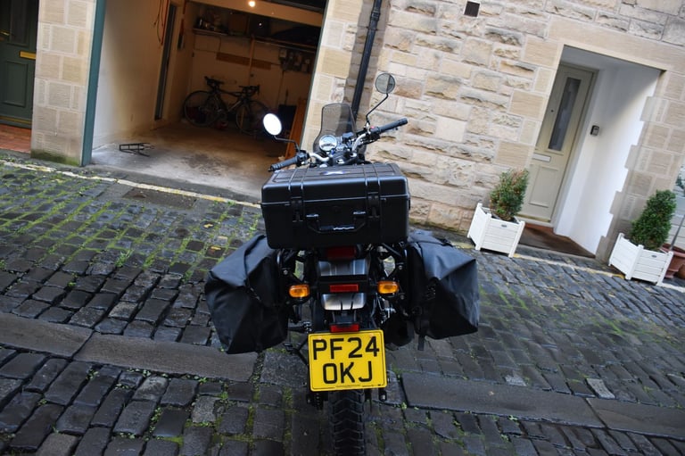 Royal Enfield, HIMALAYAN, 2024, 411 (cc), still under RE warranty & RSA,  offers considered